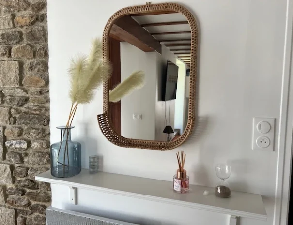 Miroir de la salle.