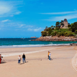 Plage de Dinard prise de vue sur le sable fin de Dinard