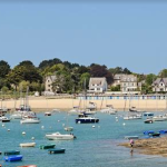 Plage de St Briac et ses bateaux